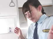아름다운 일본 소녀가 외국 항문 섹스에서 비명을 지른다 - 쿠로키 이쿠미
